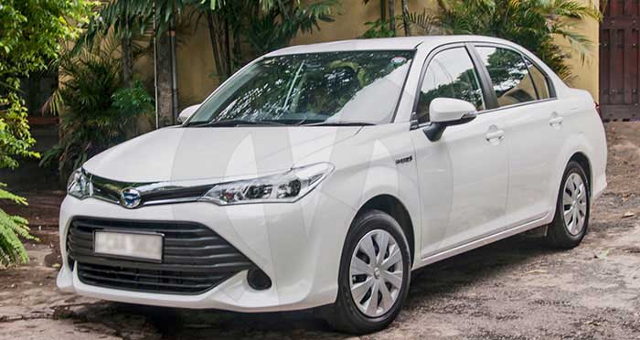 Toyota Corolla Axio Hybrid